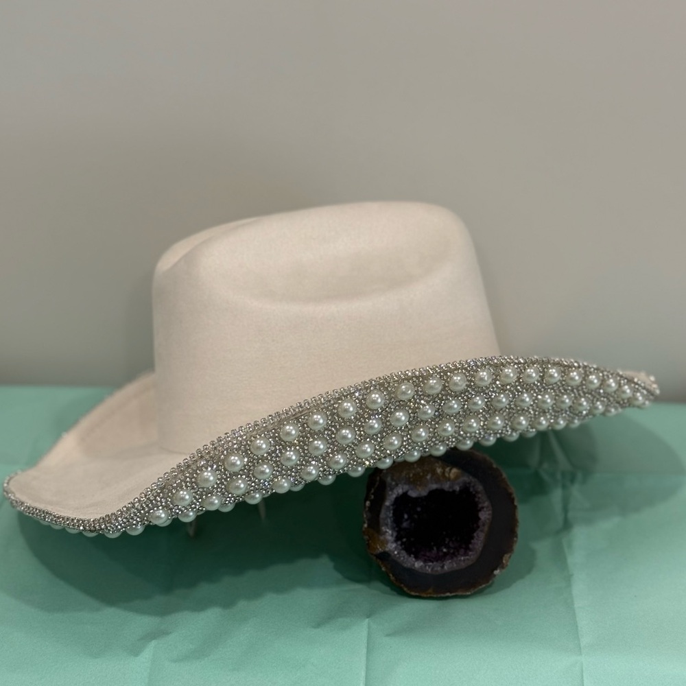 Dolly Cowgirl Hat in Ivory